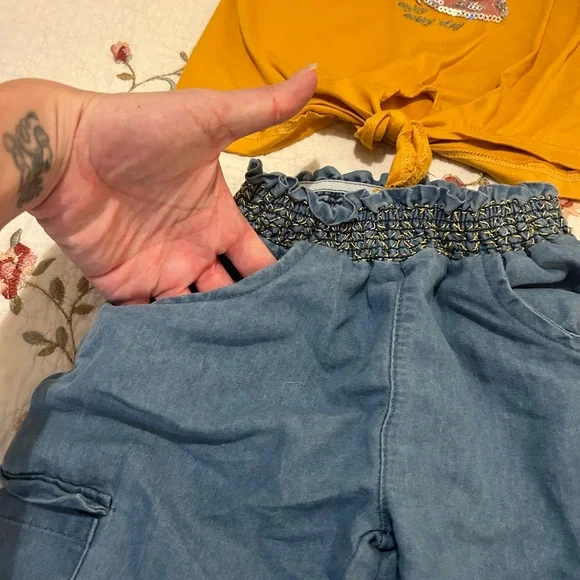 💥SOLD💥Two piece Toddler Fall Outfit - Picture 8 of 10